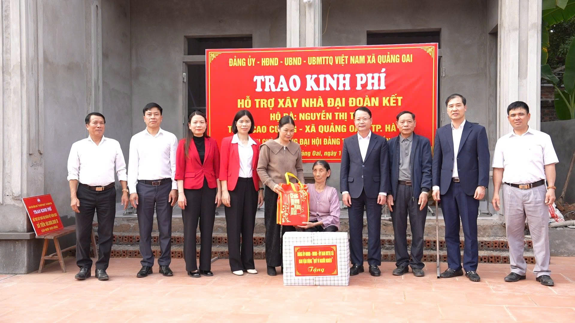 Xã Quảng Oai bàn giao nhà Đại đoàn kết, lan tỏa nghĩa tình đầu xuân