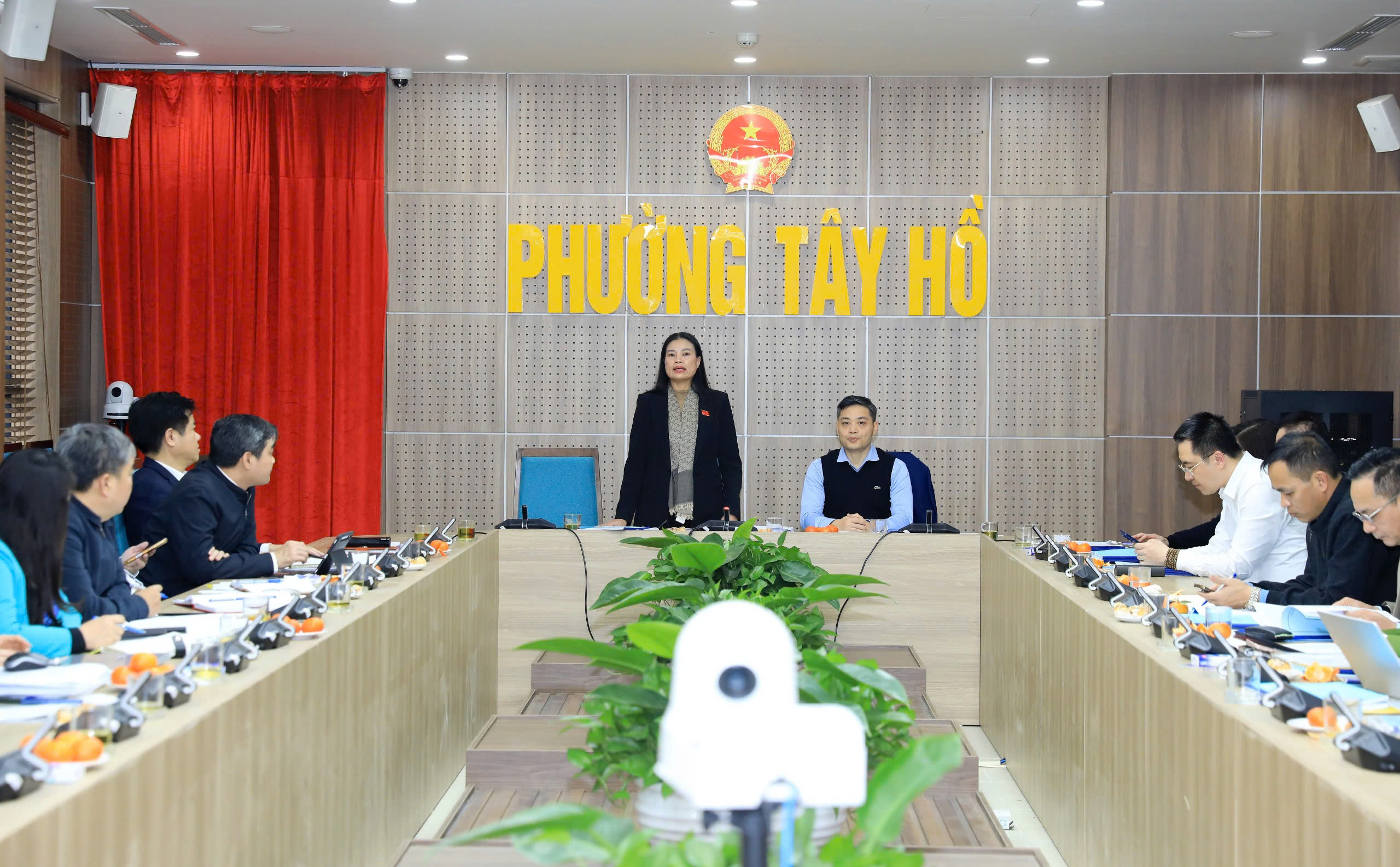 HĐND thành phố giám sát về công tác bầu cử, siết chặt an toàn thực phẩm tại Tây Hồ và Phú Thượng