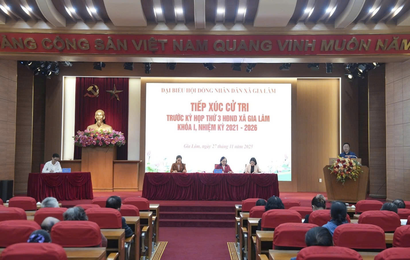 HĐND xã Gia Lâm tiếp xúc cử tri trước kỳ họp thứ 3 HĐND xã khóa I, lắng nghe kiến nghị sát thực tiễn cơ sở