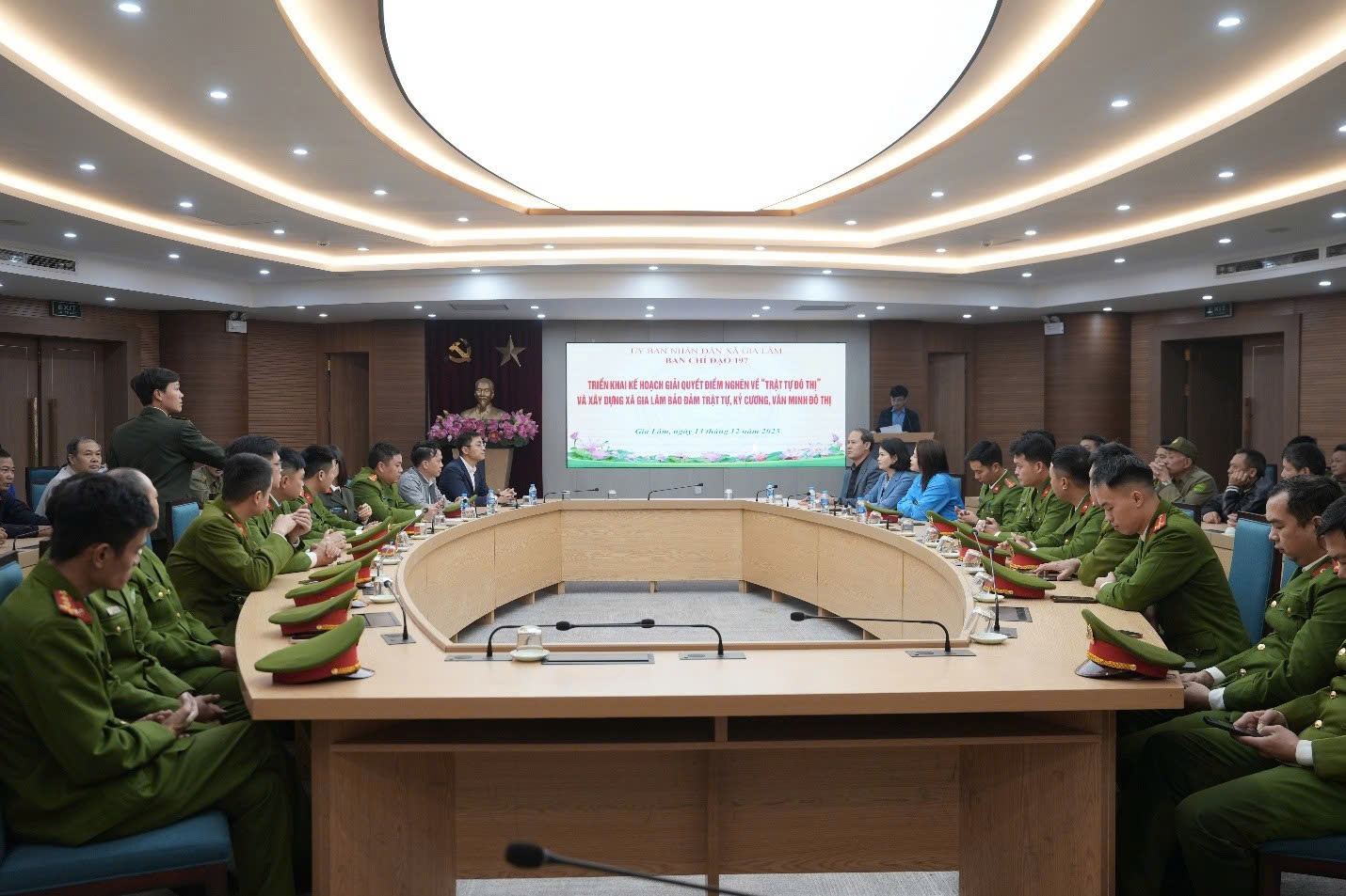 Xã Gia Lâm ra quân tháo gỡ điểm nghẽn trật tự đô thị, hướng tới kỷ cương, văn minh, bền vững