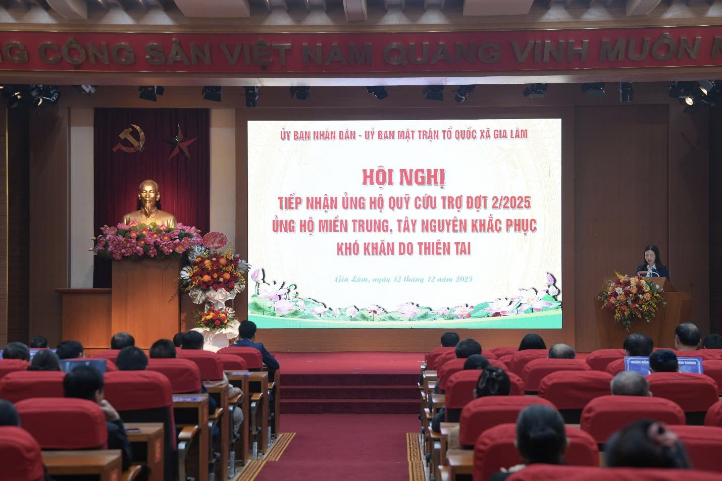 Xã Gia Lâm tiếp nhận hơn 2,28 tỷ đồng ủng hộ đồng bào miền Trung, Tây Nguyên khắc phục hậu quả thiên tai