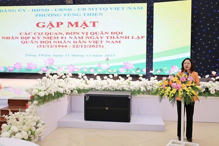 Phường Tùng Thiện gặp mặt các đơn vị quân đội, thắt chặt tình đoàn kết quân - dân