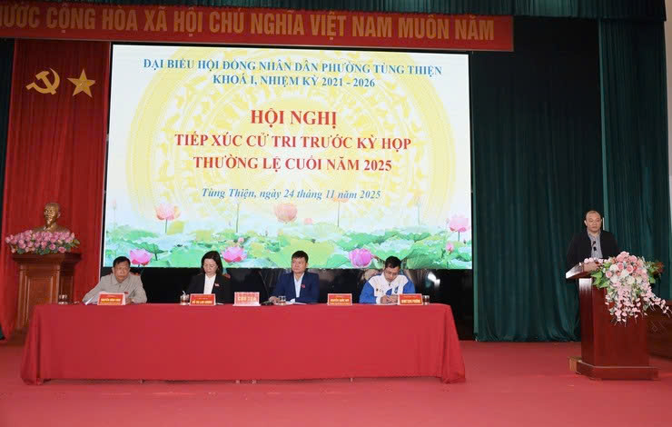 Phường Tùng Thiện: Lắng nghe ý kiến cử tri trước kỳ họp thường lệ cuối năm HĐND phường