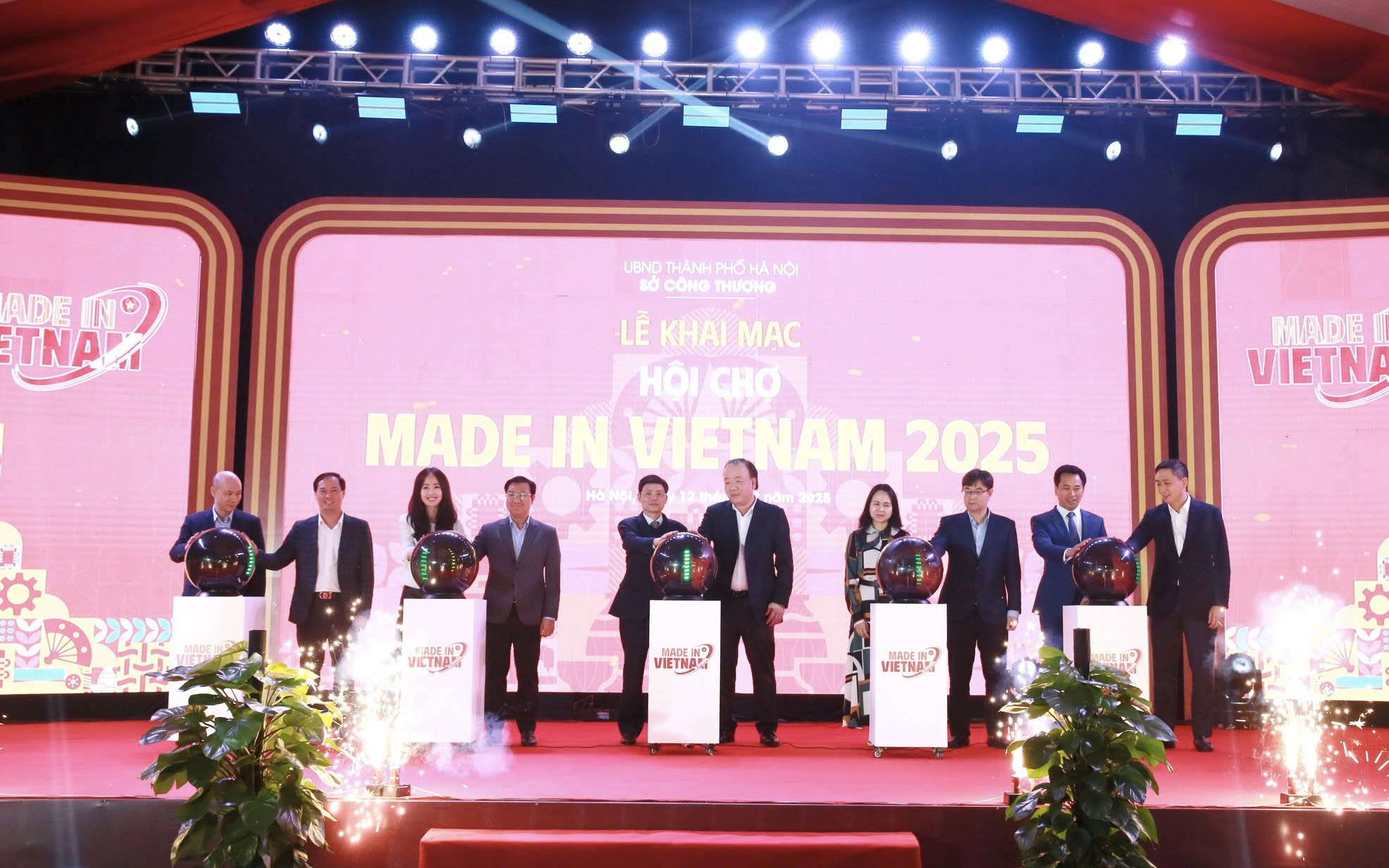 Khai mạc Hội chợ “Made in Vietnam 2025”, lan tỏa mạnh mẽ thương hiệu hàng Việt cuối năm