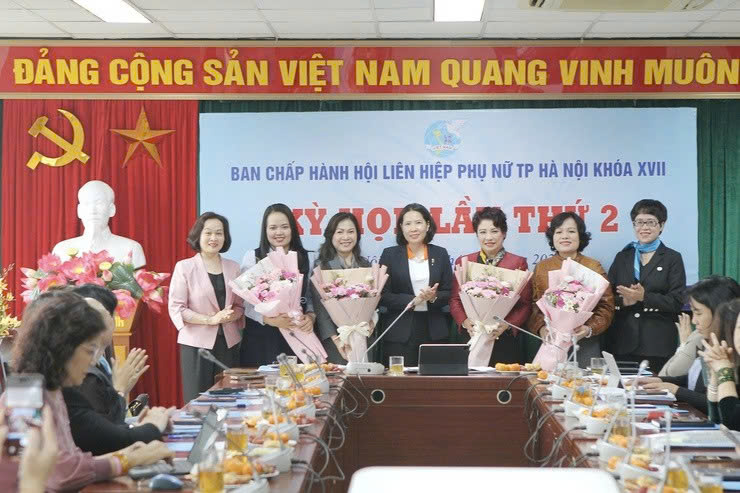 Phụ nữ Hà Nội giữ vững vai trò tiên phong, lan tỏa giá trị nhân ái trong bối cảnh đổi mới tổ chức