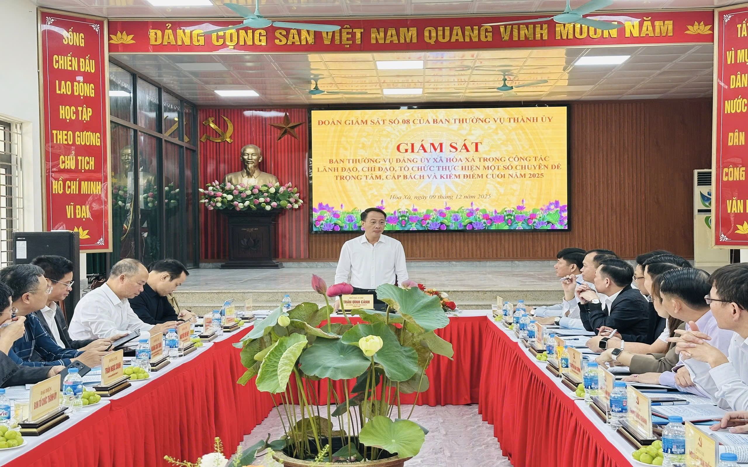 Ban Thường vụ Thành ủy Hà Nội giám sát xã Hòa Xá, đánh giá toàn diện việc vận hành mô hình chính quyền địa phương hai cấp