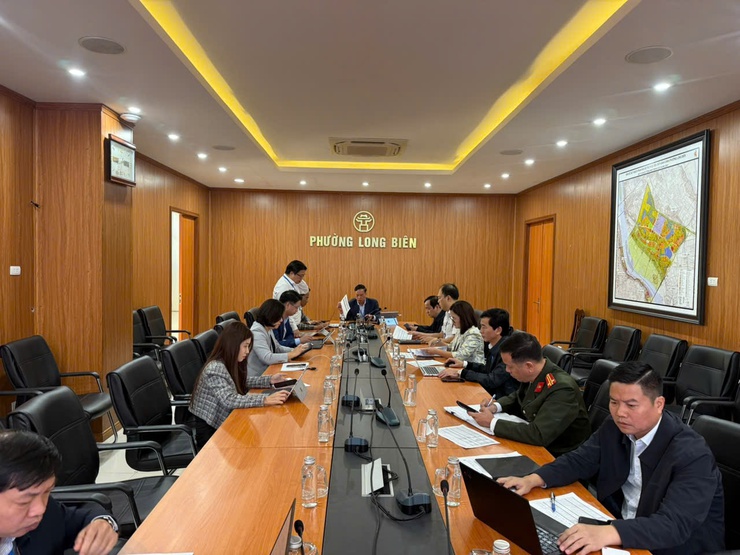 Phường Long Biên triển khai đồng bộ công tác bầu cử tại phiên họp thứ nhất của Ủy ban bầu cử
