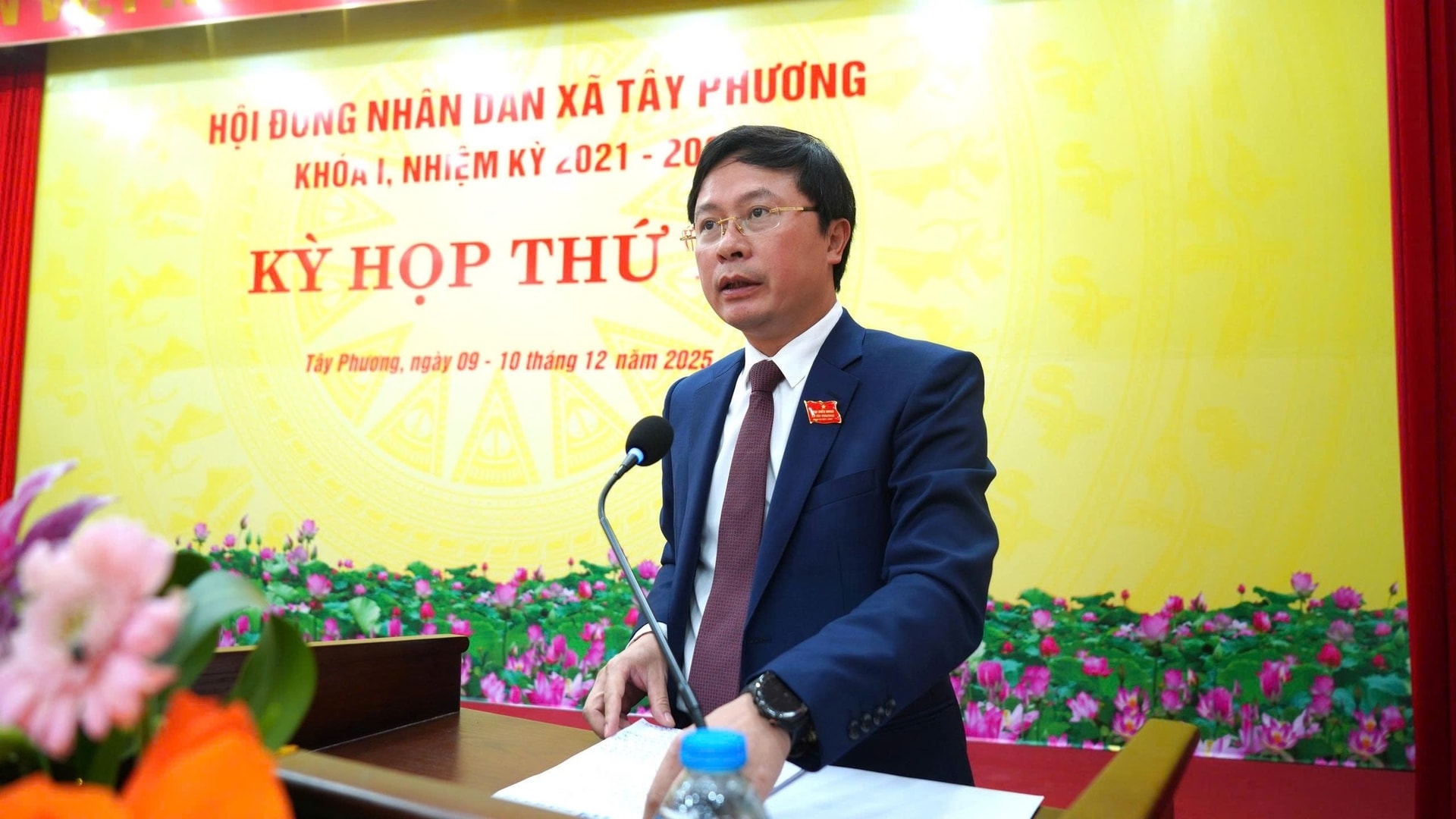 HĐND xã Tây Phương khai mạc kỳ họp thường lệ cuối năm 2025, tạo nền tảng triển khai nhiệm vụ năm 2026