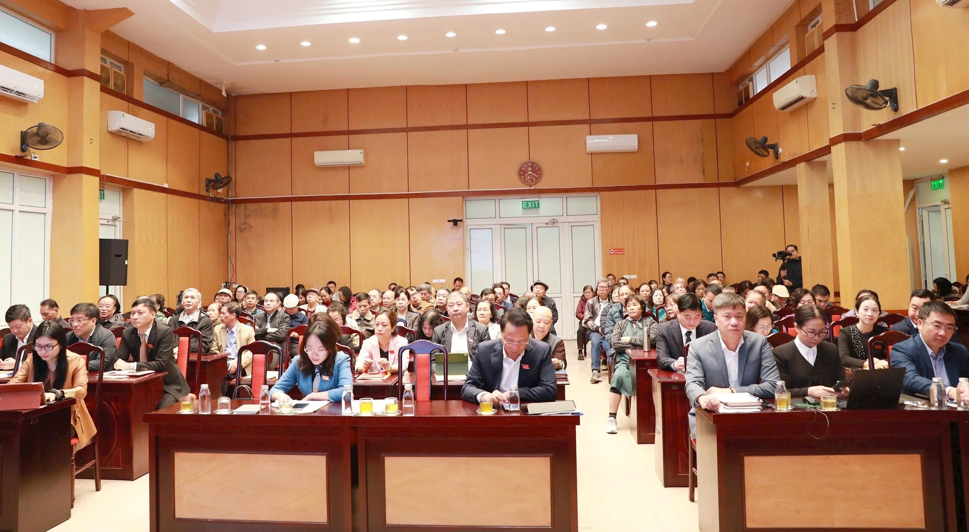 Phường Hai Bà Trưng xác định ba khâu đột phá, tập trung tháo gỡ năm điểm nghẽn phát triển