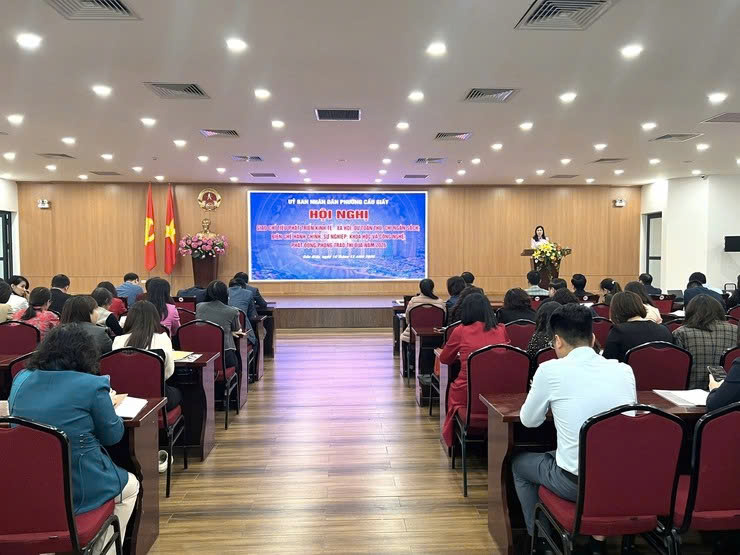 Phường Cầu Giấy giao chỉ tiêu năm 2026, phát động thi đua với quyết tâm thu dồi dào, chi hiệu quả