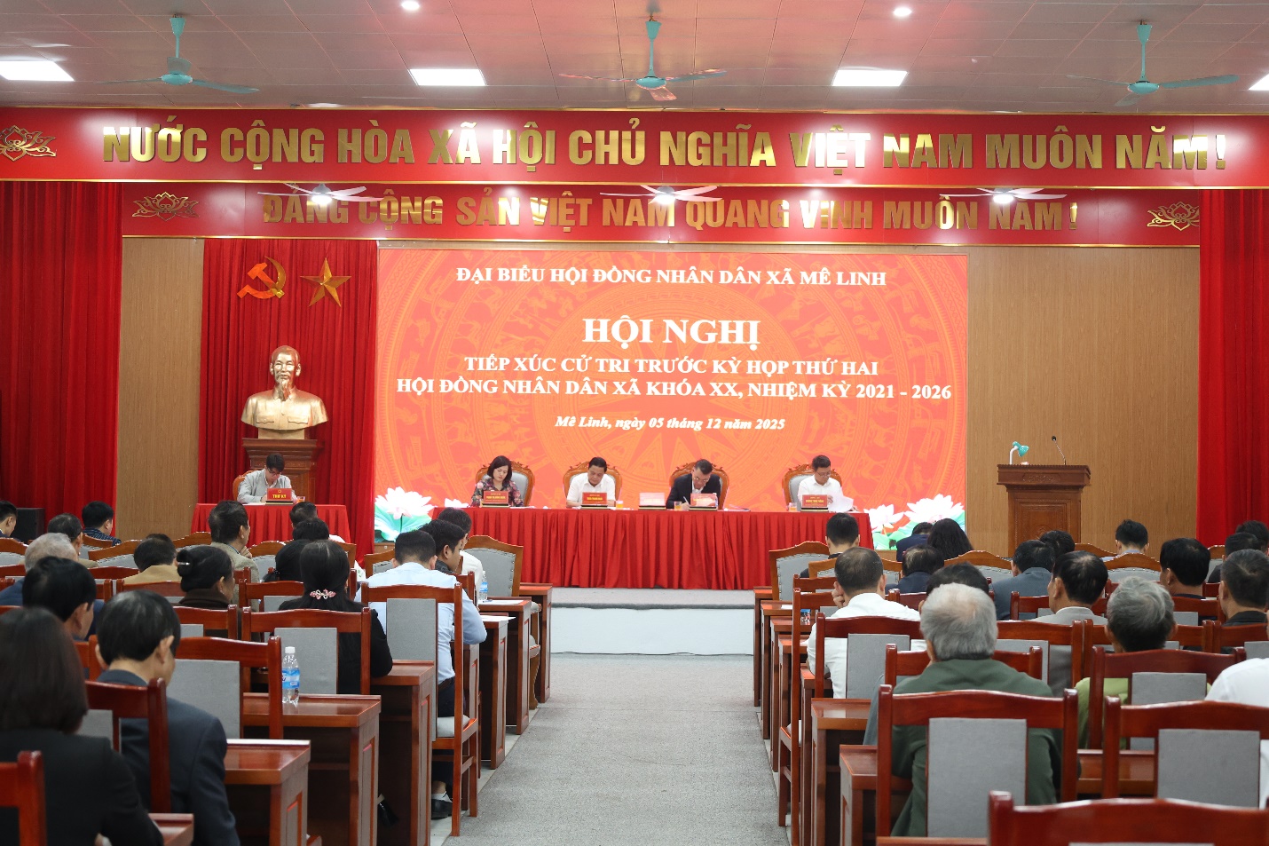 HĐND xã Mê Linh tiếp xúc cử tri trước kỳ họp thứ hai, tập trung giải quyết kiến nghị dân sinh