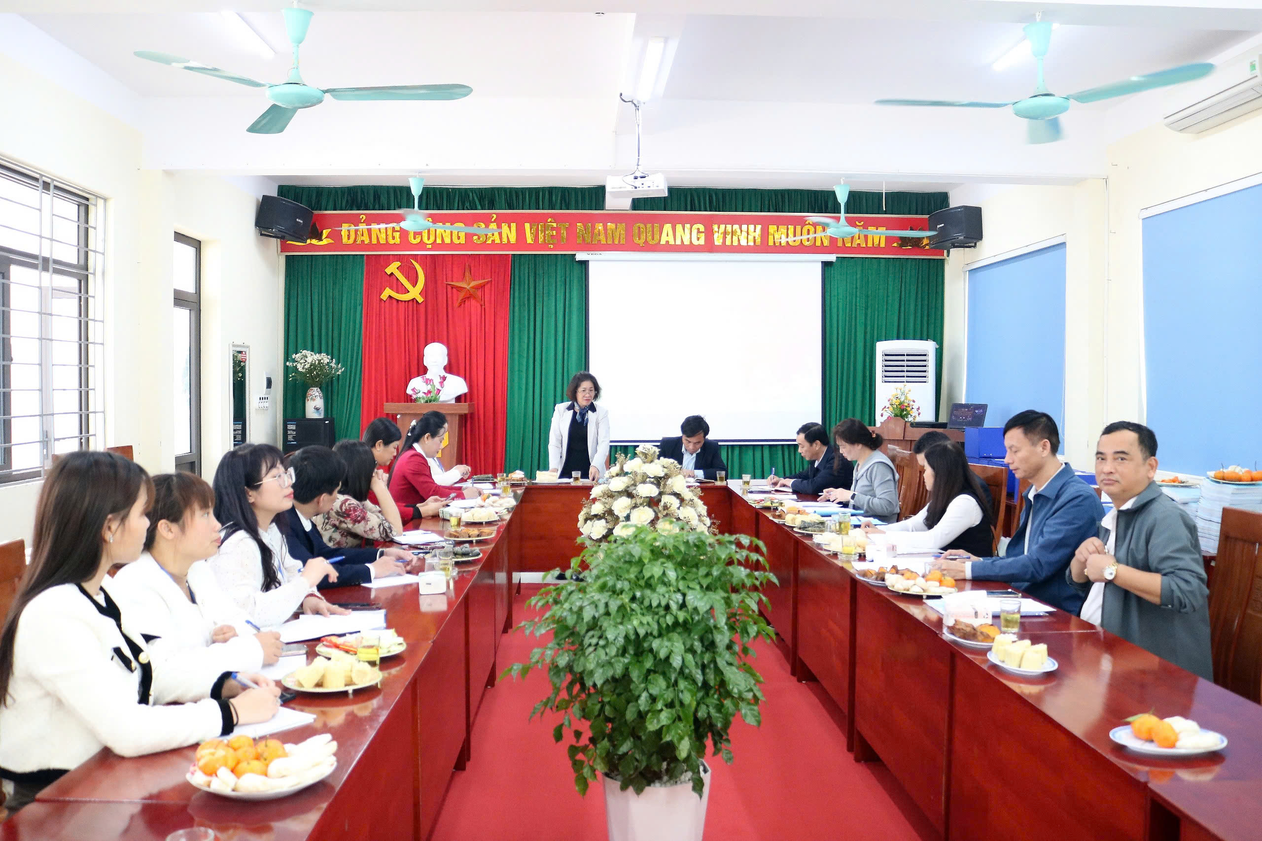 Trường Tiểu học Đồng Phú (xã Hoà Phú) hướng tới chuẩn quốc gia mức độ 2 qua đánh giá ngoài của Sở Giáo dục và Đào tạo Hà Nội