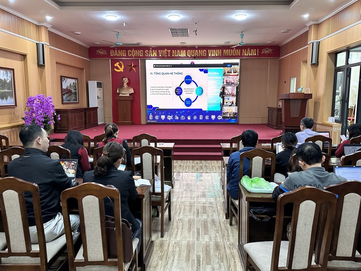 Xã Đại Thanh tập huấn quản lý hành nghề y, dược ngoài công lập, triển khai kê đơn thuốc điện tử liên thông