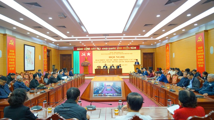 Đại biểu Quốc hội tiếp xúc cử tri sau Kỳ họp thứ 10, Quốc hội khóa XV, tăng cường mối liên hệ chặt chẽ giữa đại biểu Quốc hội với cử tri và nhân dân
