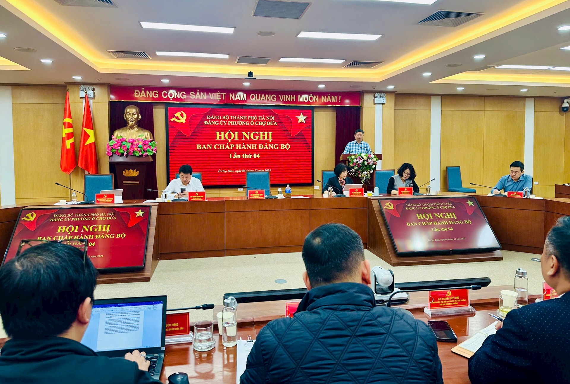 Phường Ô Chợ Dừa tạo chuyển động mạnh mẽ, quyết liệt từ đầu nhiệm kỳ, hướng tới xử lý dứt điểm các “điểm nghẽn” đô thị