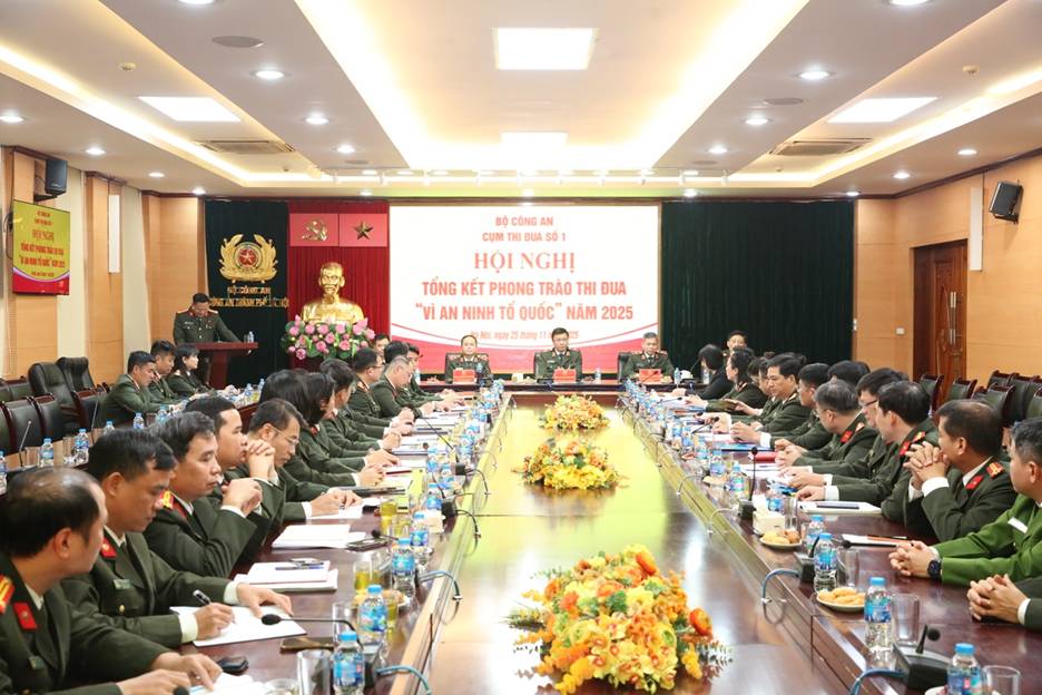 Cụm thi đua số 1 Bộ Công an tổng kết phong trào “Vì an ninh Tổ quốc” năm 2025, khẳng định vai trò đầu tàu của Công an các đô thị đặc biệt