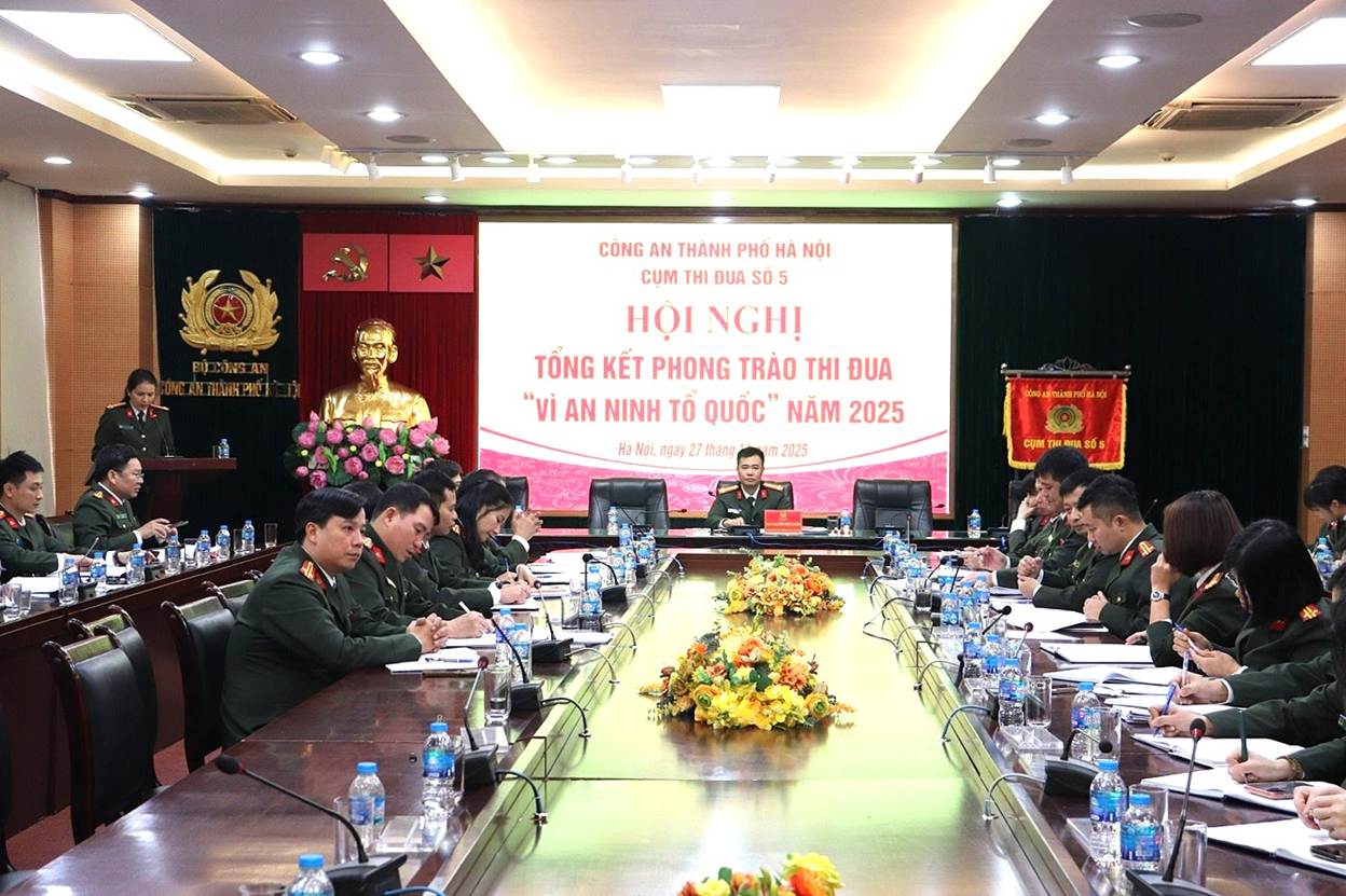 Cụm thi đua số 5 Công an thành phố Hà Nội tạo dấu ấn nổi bật trong phong trào “Vì an ninh Tổ quốc” năm 2025