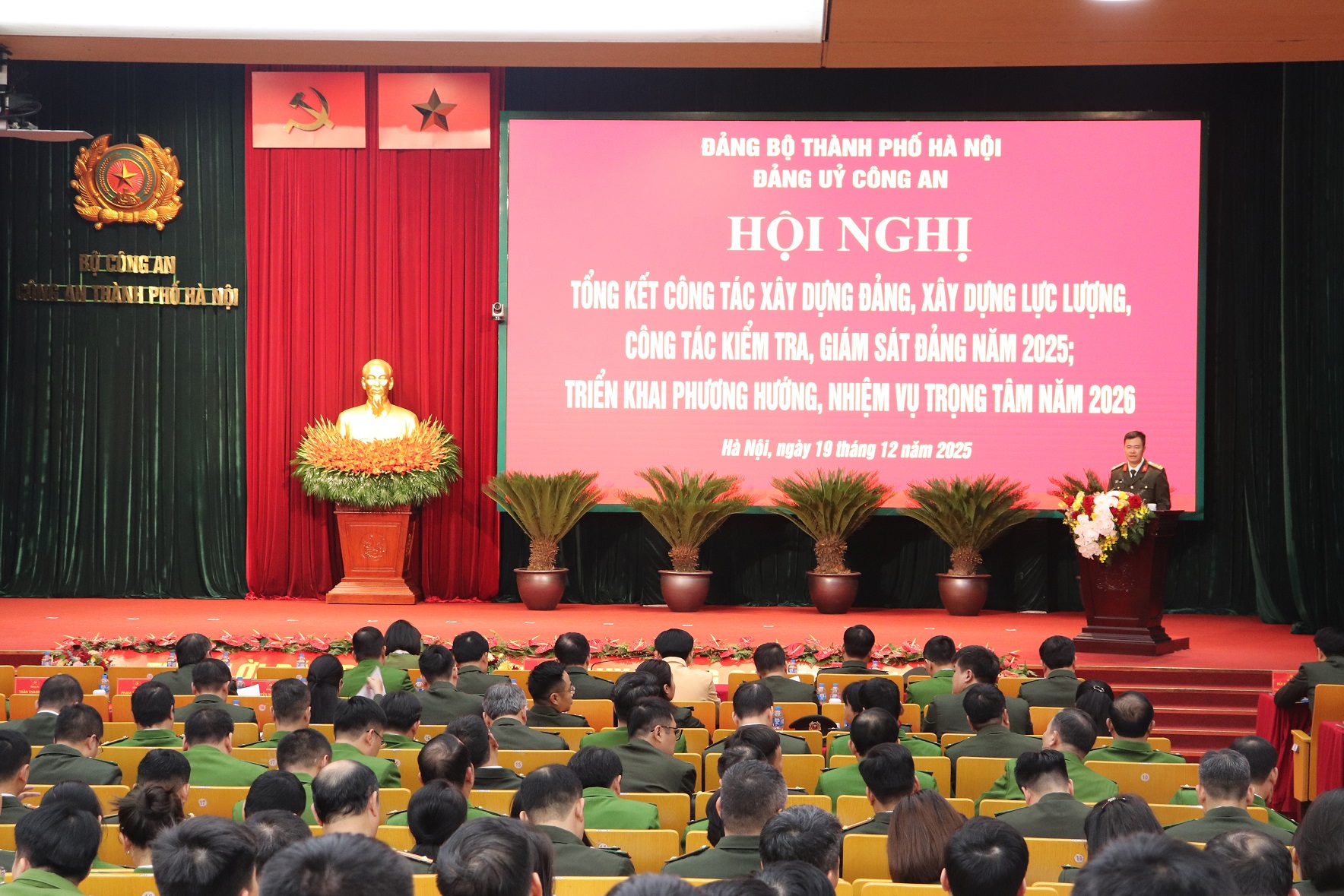 Công an thành phố Hà Nội tổng kết công tác xây dựng Đảng, xây dựng lực lượng năm 2025, triển khai nhiệm vụ trọng tâm năm 2026
