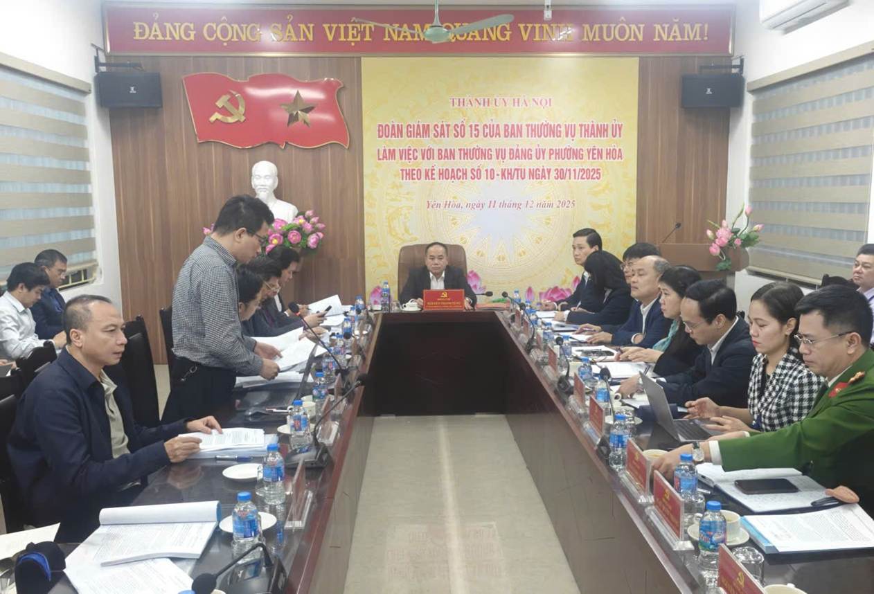 Giám sát việc thực hiện nhiệm vụ trọng tâm năm 2025 tại phường Yên Hòa: Lấy sự hài lòng của người dân làm thước đo
