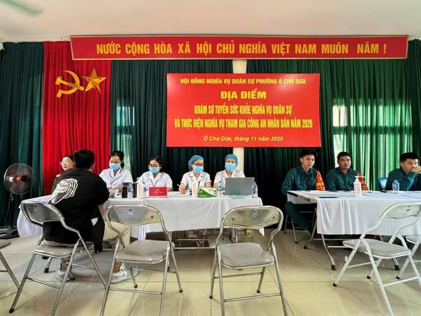Phường Ô Chợ Dừa triển khai nghiêm túc công tác sơ tuyển sức khỏe nghĩa vụ quân sự năm 2026