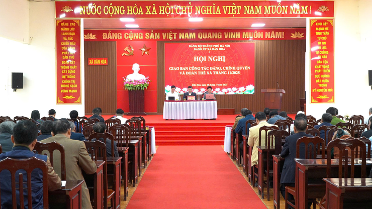Xã Dân Hòa giao ban tháng 11-2025: Siết kỷ cương, chuẩn bị toàn diện nhiệm vụ năm 2026