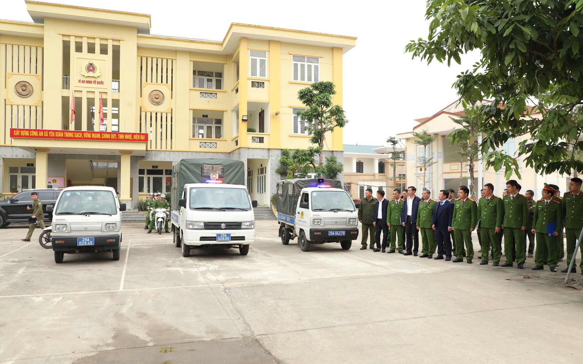 Công an xã Yên Xuân ra quân cao điểm bảo đảm an ninh, trật tự phục vụ các sự kiện chính trị trọng đại năm 2026