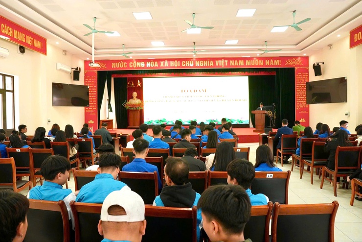 Thanh niên xã Thiên Lộc tiên phong chuyển đổi số, góp phần nâng cao hiệu quả cải cách hành chính