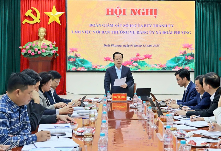Giám sát việc thực hiện các chuyên đề trọng tâm, cấp bách tại xã Đoài Phương