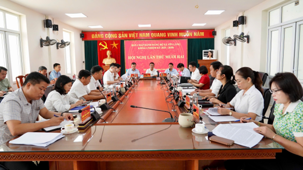 Hội nghị lần thứ mười hai Ban Chấp hành Đảng bộ xã Yên Lãng tập trung tháo gỡ các nhiệm vụ về đầu tư công, quy hoạch và tổ chức bộ máy