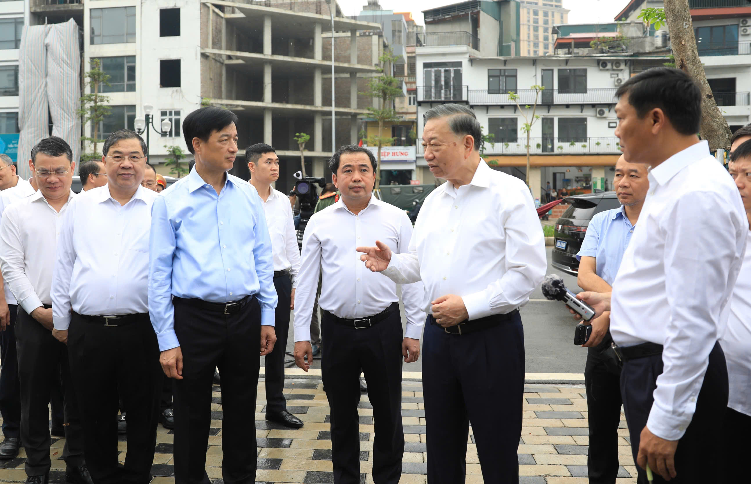 Đưa các tuyến vành đai thông suốt, phục vụ tốt nhất nhu cầu đi lại của Nhân dân