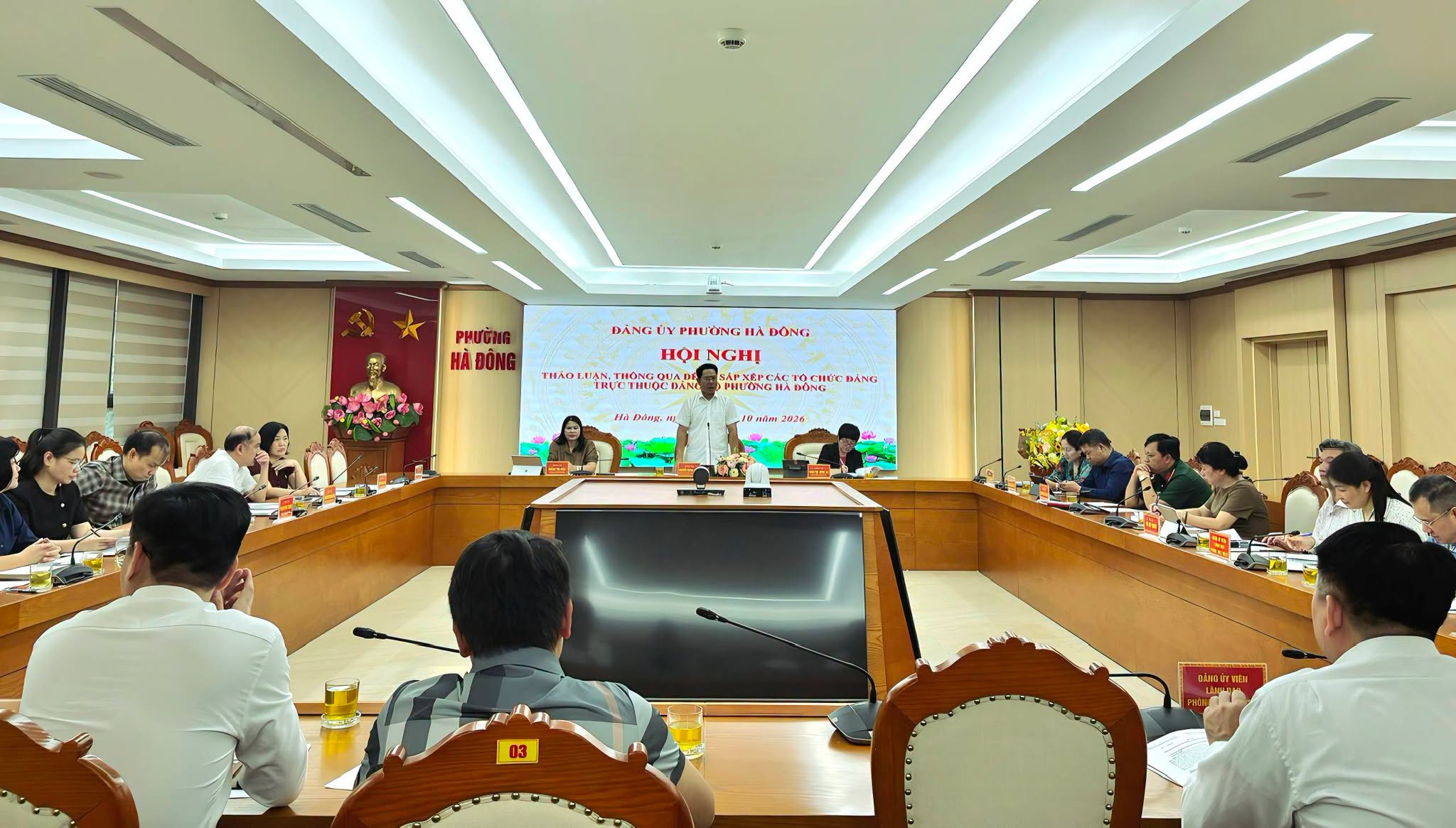 Phường Hà Đông đẩy mạnh sắp xếp, kiện toàn tổ chức đảng, đáp ứng yêu cầu nhiệm vụ trong tình hình mới