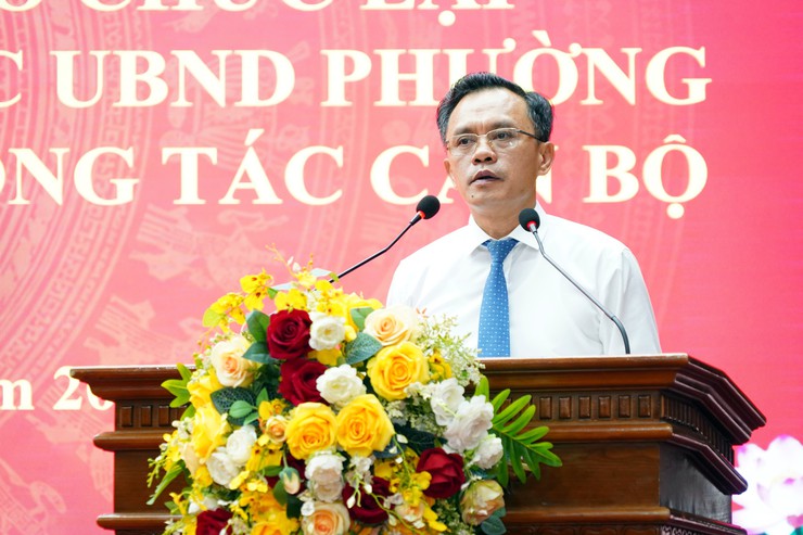 Phường Chương Mỹ kiện toàn tổ chức bộ máy, công bố các quyết định về công tác cán bộ