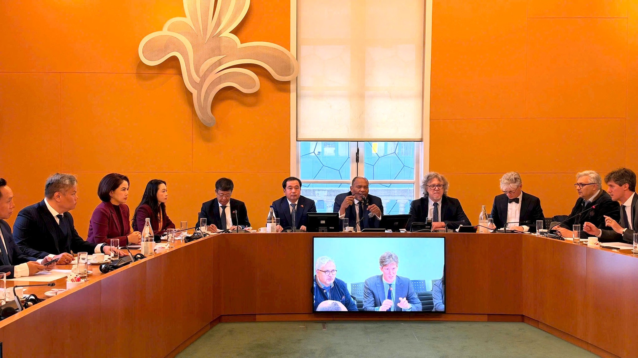 Lãnh đạo Thành phố trao đổi, thúc đẩy hợp tác với Thủ đô Brussels (Vương quốc Bỉ)