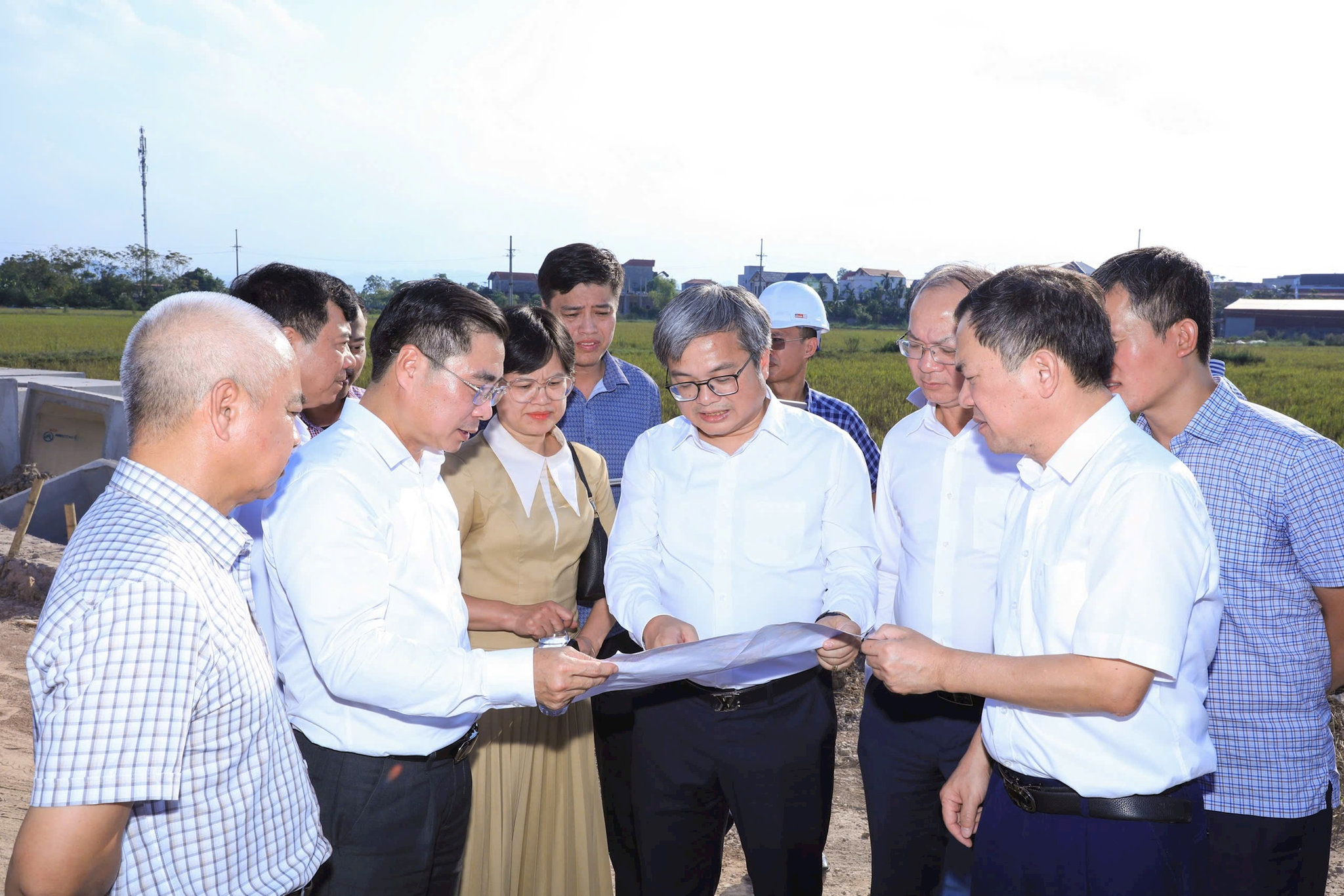 Xã Ứng Hòa cần gắn quy hoạch giao thông với thu hút đầu tư, phát triển công nghiệp và nâng cao đời sống nhân dân