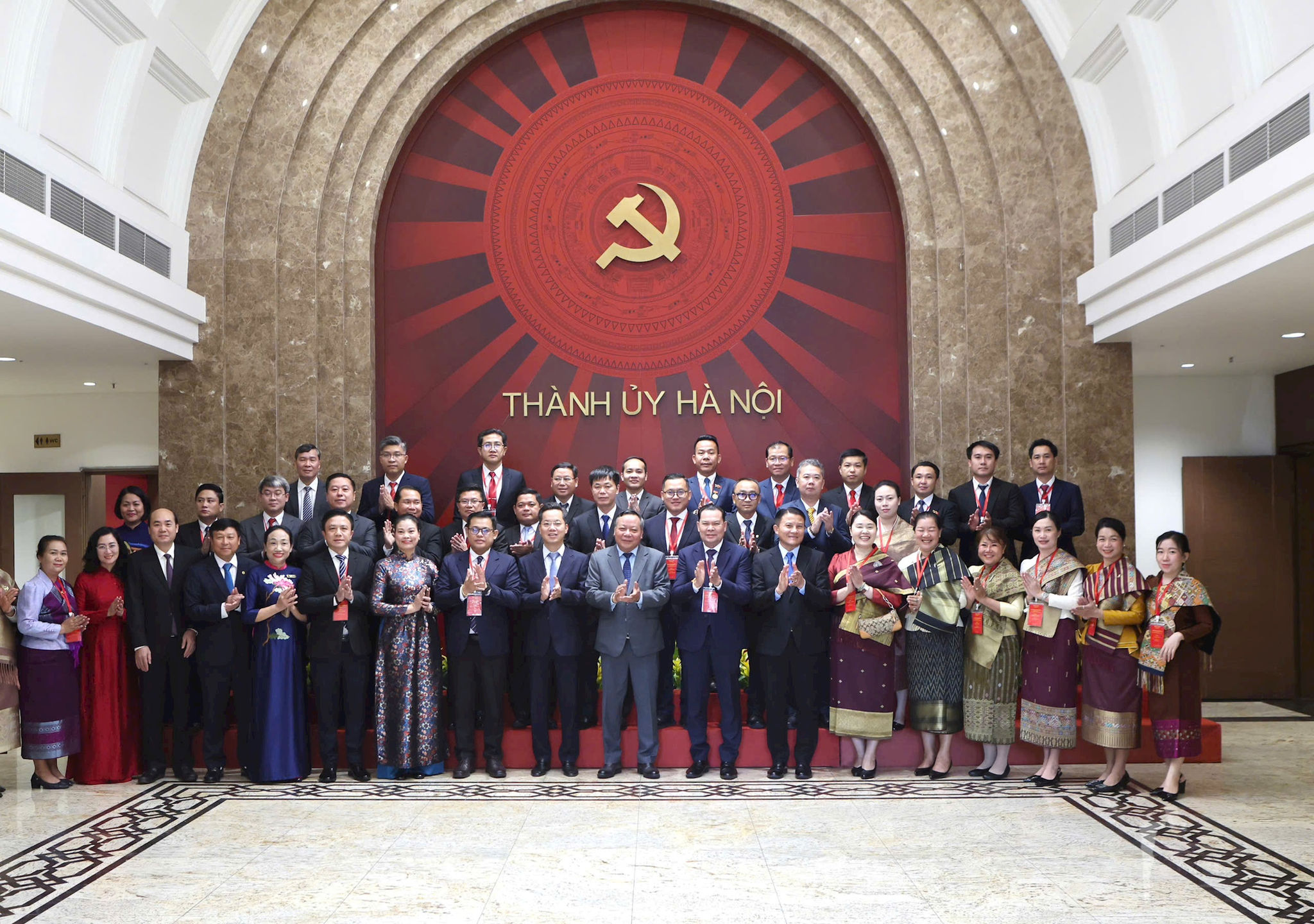 Hà Nội - Viêng Chăn (Lào): Duy trì thường xuyên trao đổi, chia sẻ kinh nghiệm trên nhiều lĩnh vực