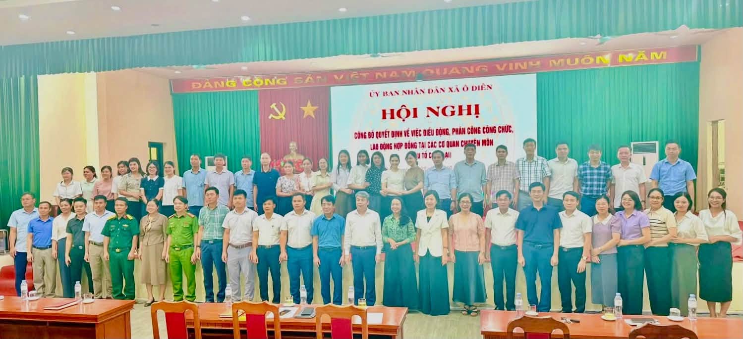 UBND xã Ô Diên kiện toàn nhân sự, bảo đảm hoạt động của các cơ quan chuyên môn thông suốt