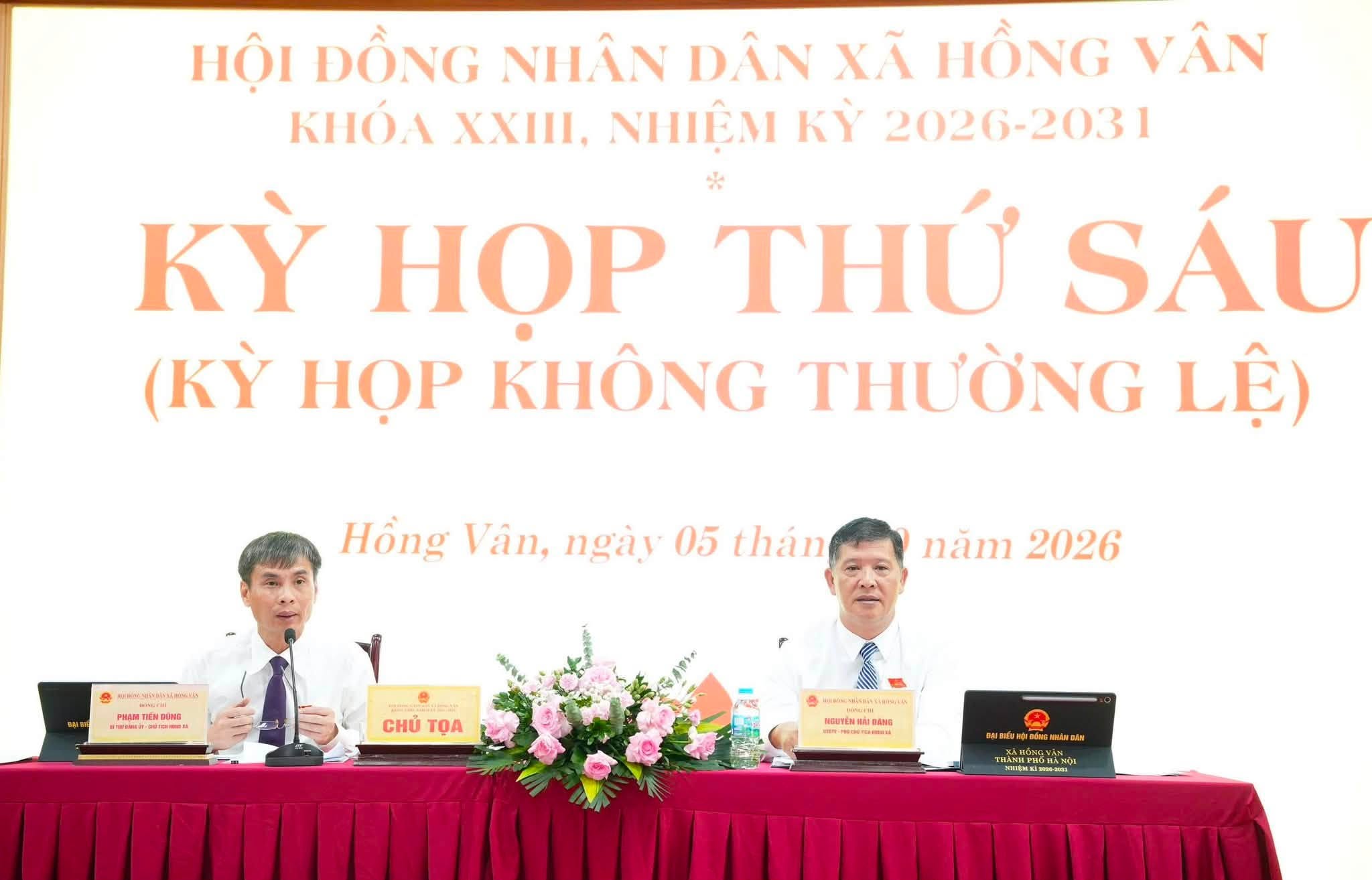 Xã Hồng Vân tổ chức lại 5 cơ quan chuyên môn, kiện toàn đội ngũ cán bộ