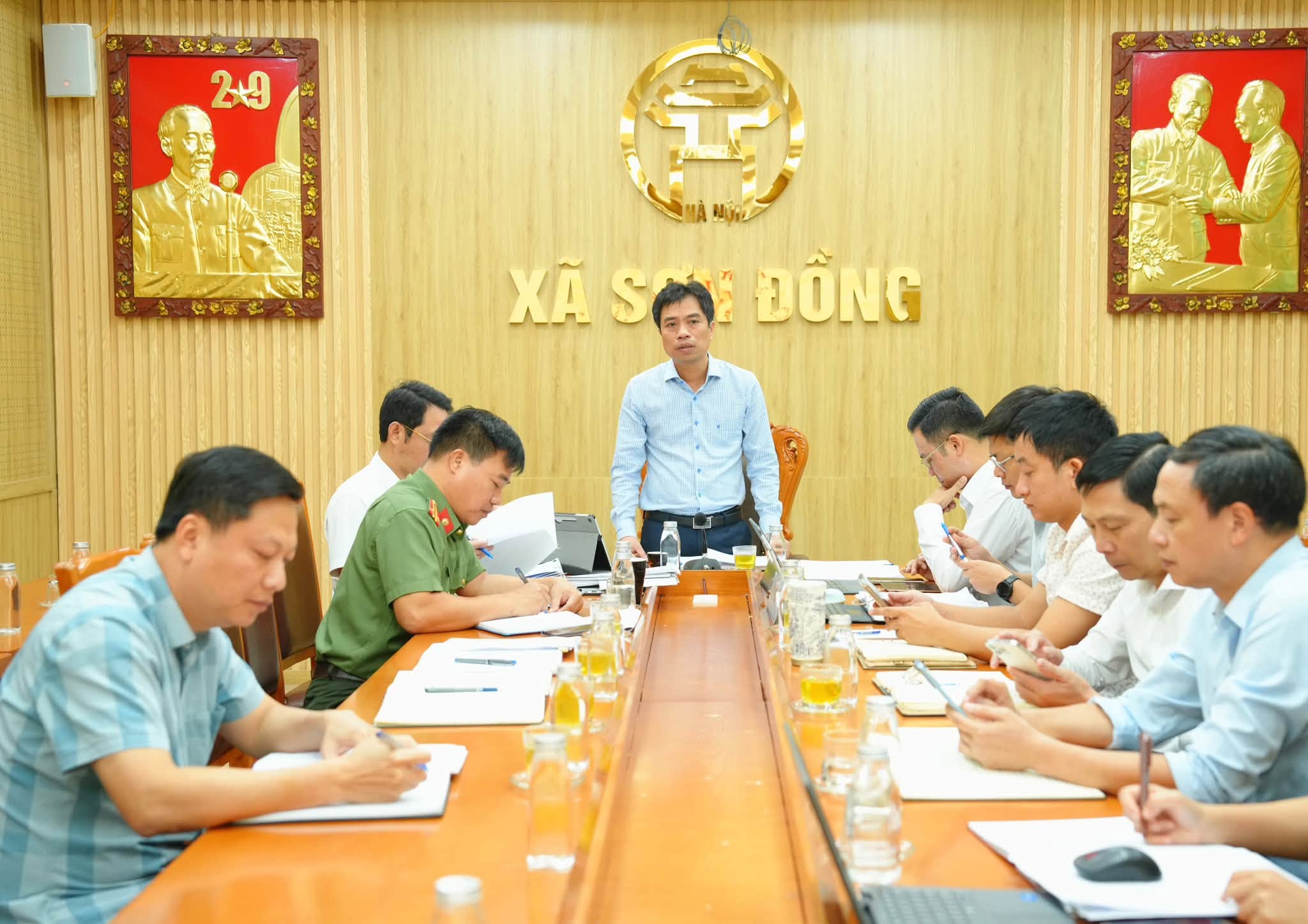 Xã Sơn Đồng đẩy nhanh giải phóng mặt bằng, chuyển đổi số và chăm sóc sức khỏe nhân dân