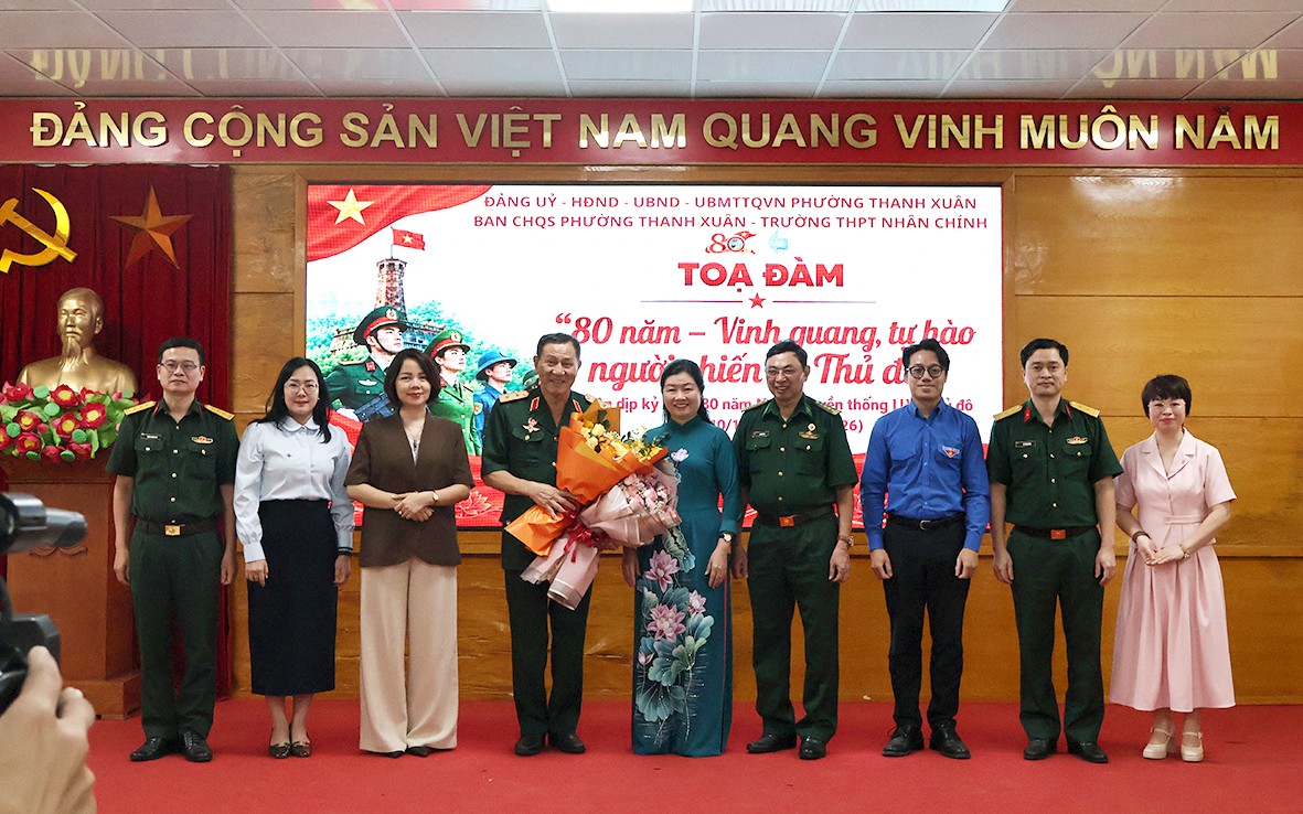 Phường Thanh Xuân tổ chức tọa đàm kỷ niệm 80 năm  Ngày truyền thống Lực lượng vũ trang Thủ đô