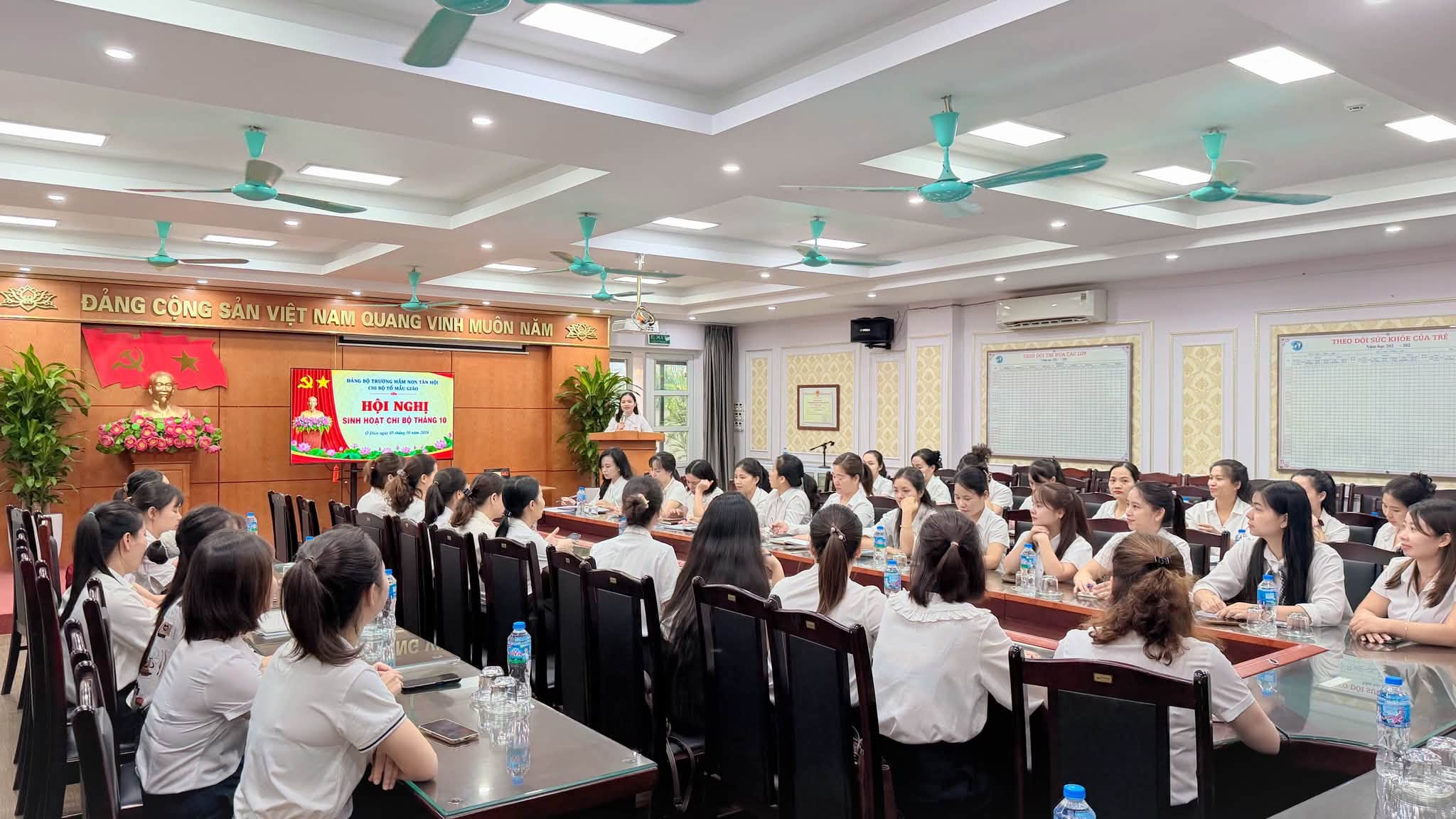 Xã Ô Diên đồng loạt tổ chức sinh hoạt chuyên đề, tập trung xử lý vi phạm đất đai và trật tự xây dựng