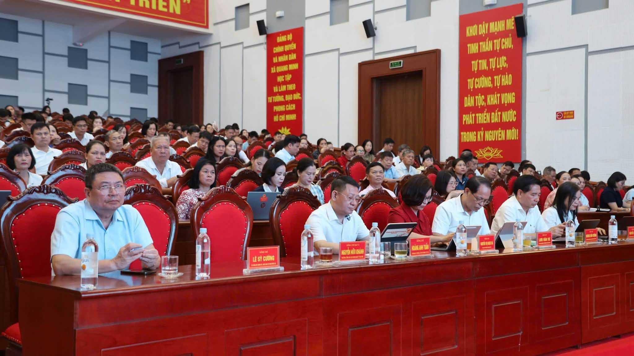 Đảng uỷ xã Quang Minh cụ thể hóa các nghị quyết, chỉ thị thành nhiệm vụ gắn với trách nhiệm người đứng đầu