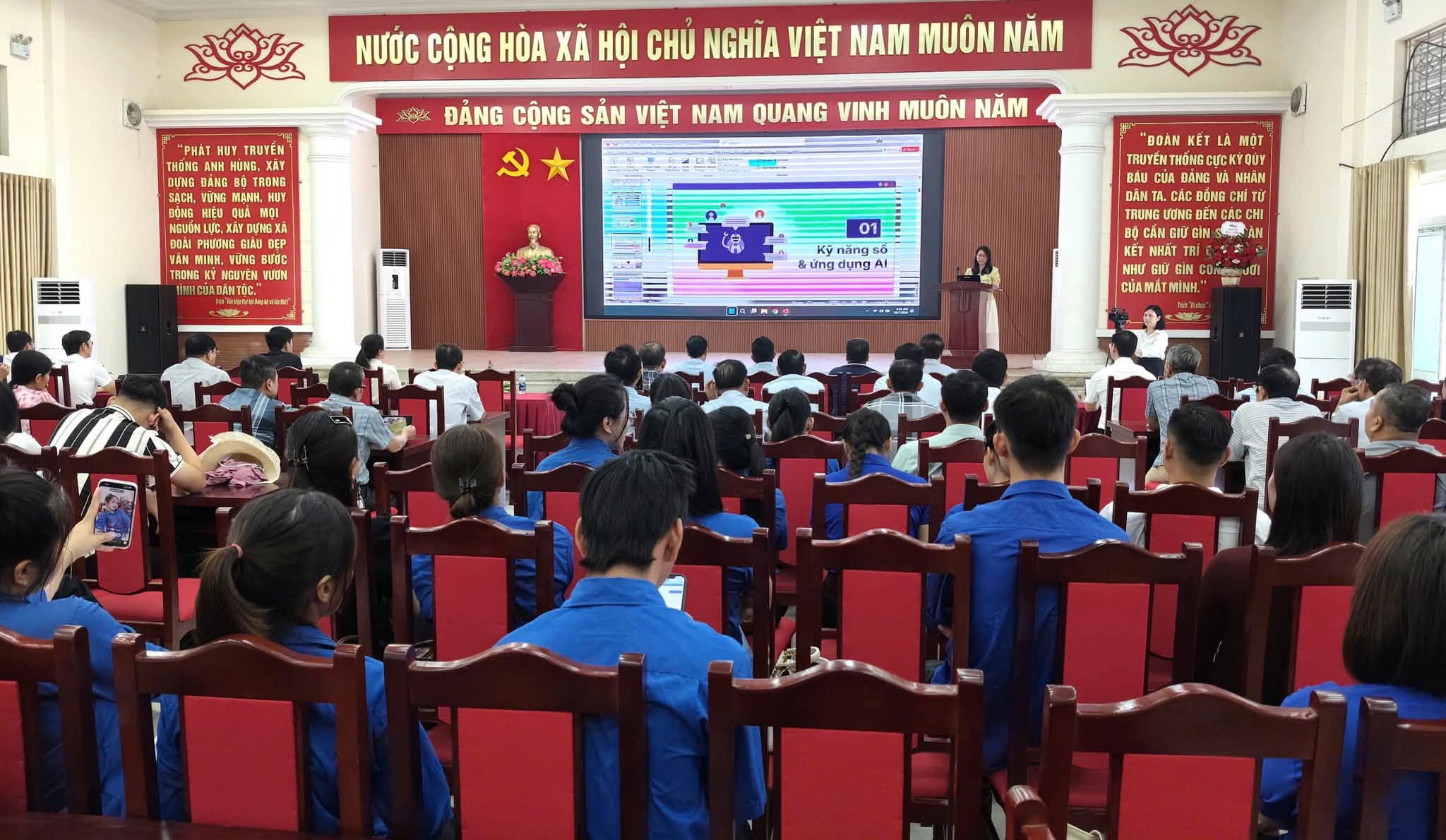 Xã Đoài Phương đưa chuyển đổi số về từng thôn, gắn công nghệ với đời sống người dân