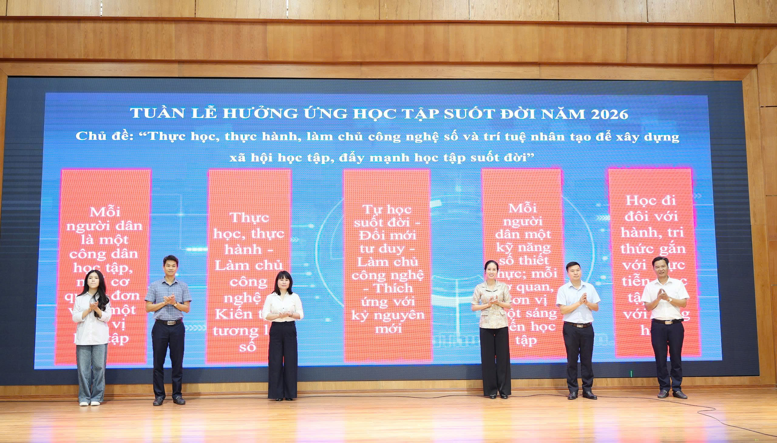 Xã Vân Đình phát động tuần lễ học tập suốt đời, lan tỏa tinh thần “thực học, thực hành, làm chủ công nghệ số và AI