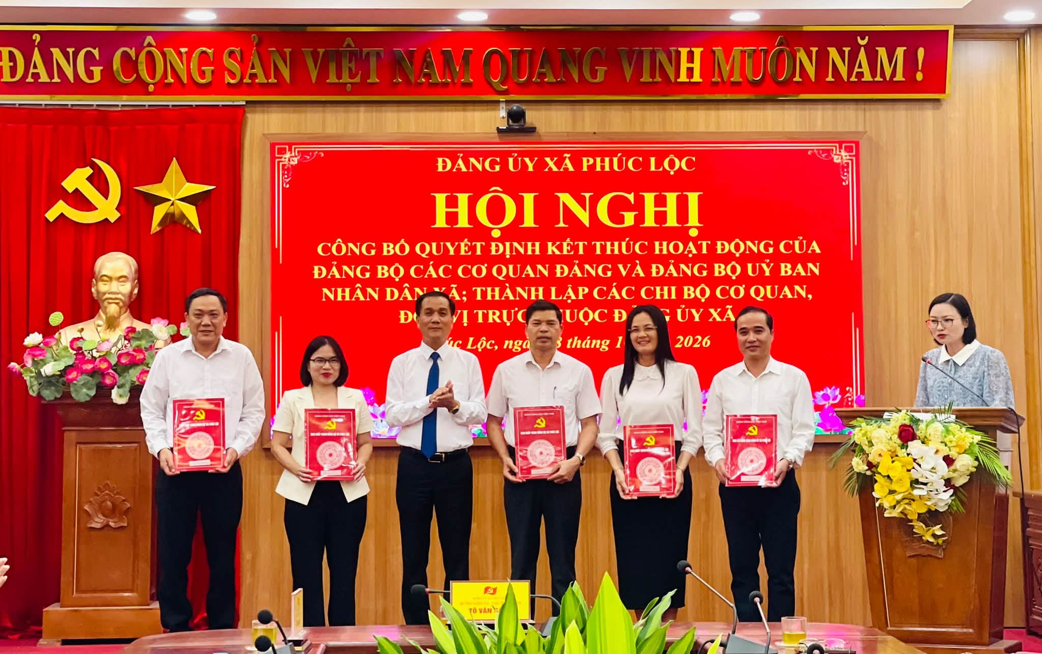 Đảng ủy xã Phúc Lộc sắp xếp, kiện toàn mô hình tổ chức đảng trực thuộc