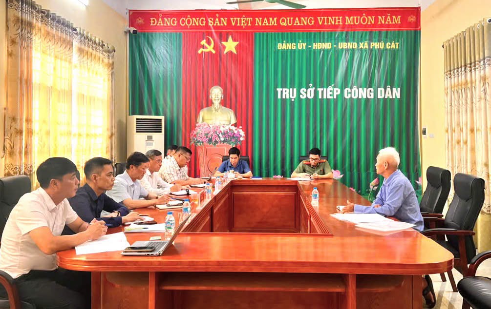 Xã Phú Cát rà soát, xử lý kiến nghị của công dân ngay từ cơ sở