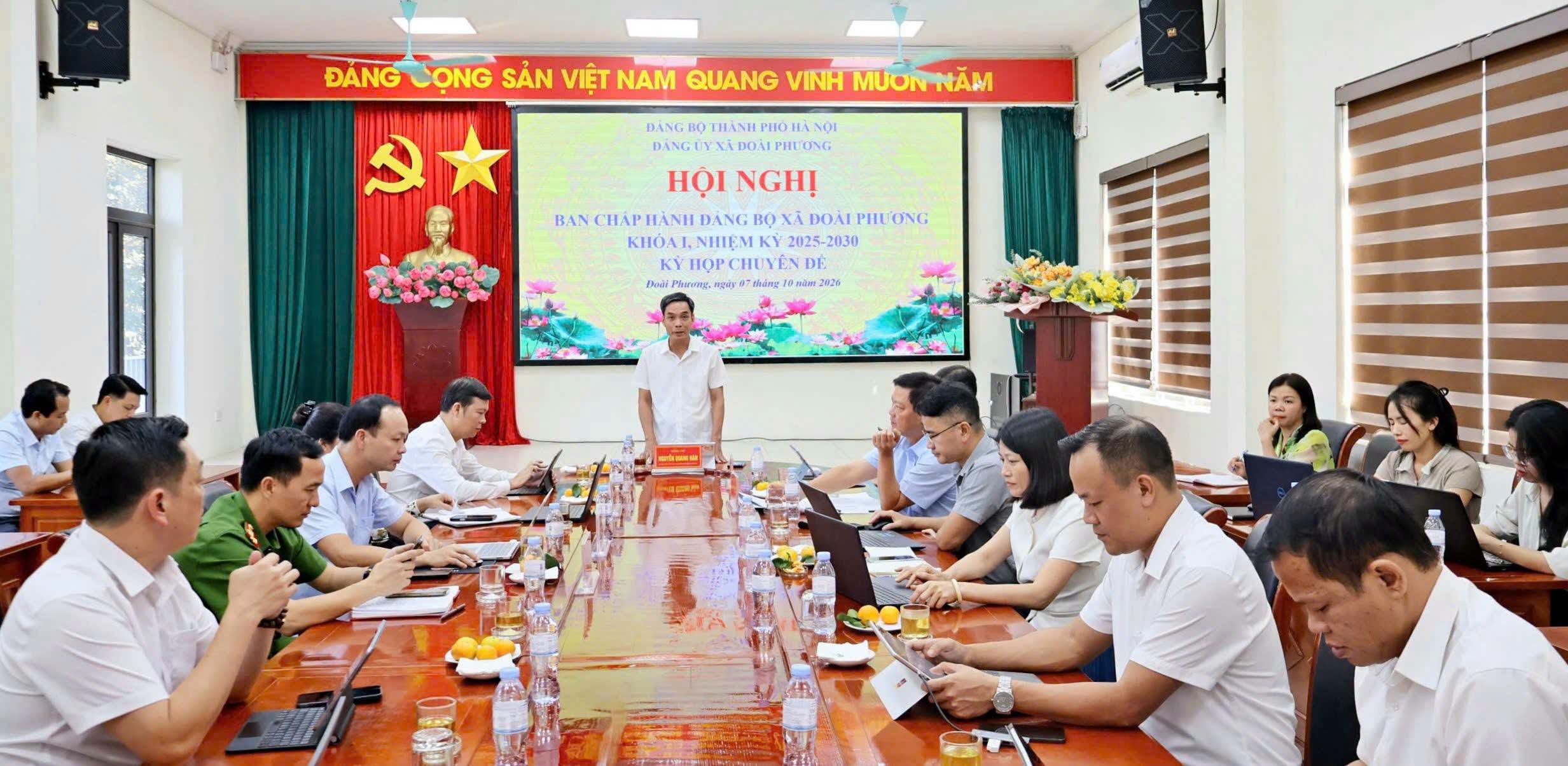 Đảng ủy xã Đoài Phương sắp xếp tổ chức Đảng, bảo đảm đồng bộ với bộ máy hệ thống chính trị