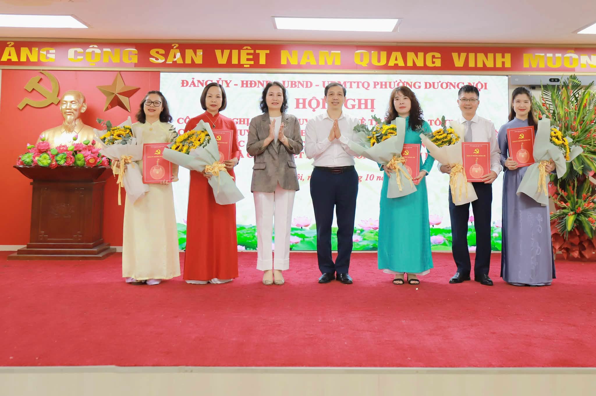 Phường Dương Nội kiện toàn tổ chức bộ máy, thành lập 5 phòng chuyên môn thuộc UBND phường