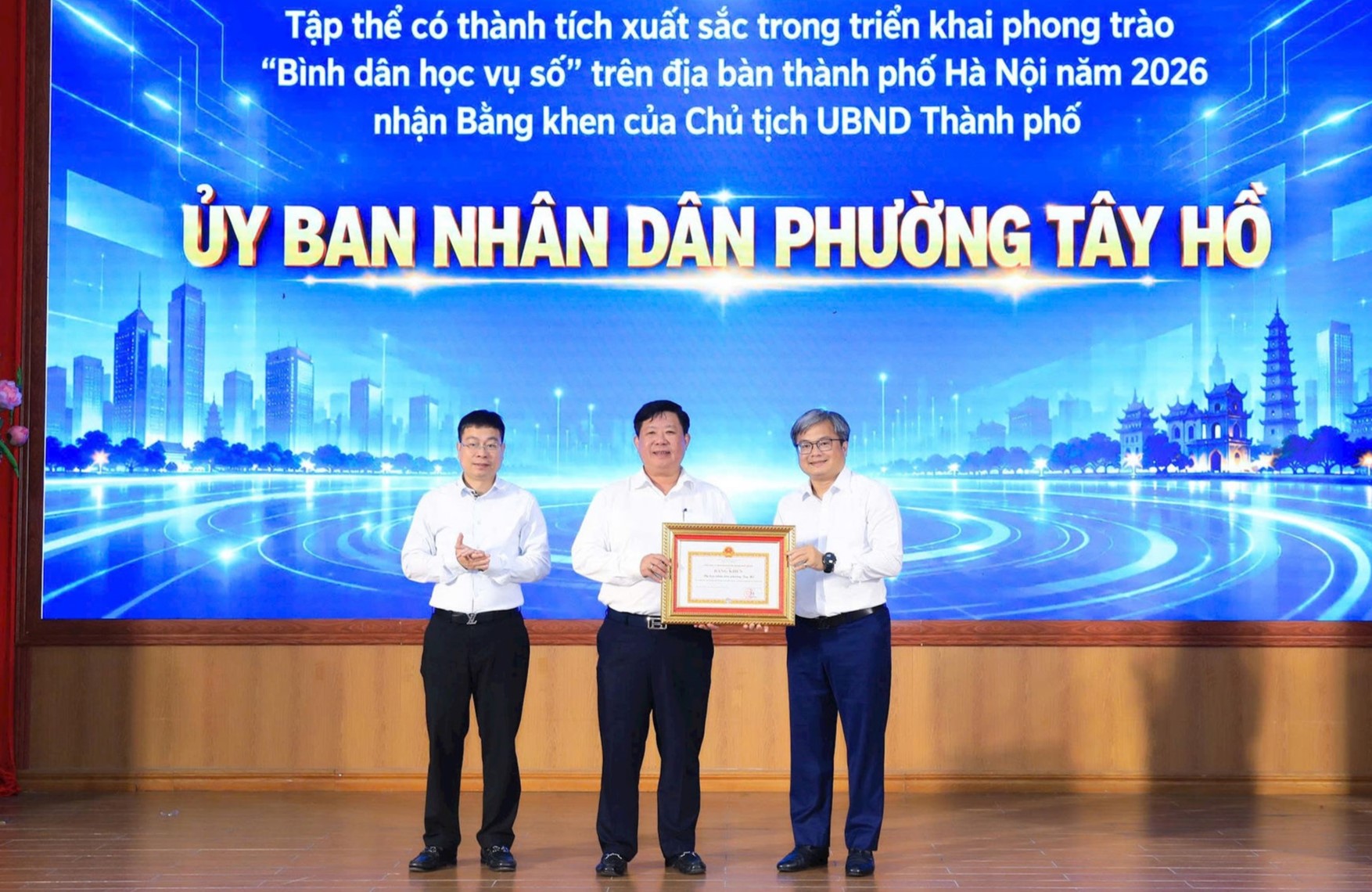 Hà Nội xác định khoa học, công nghệ, đổi mới sáng tạo và chuyển đổi số là động lực tạo đột phá tăng trưởng