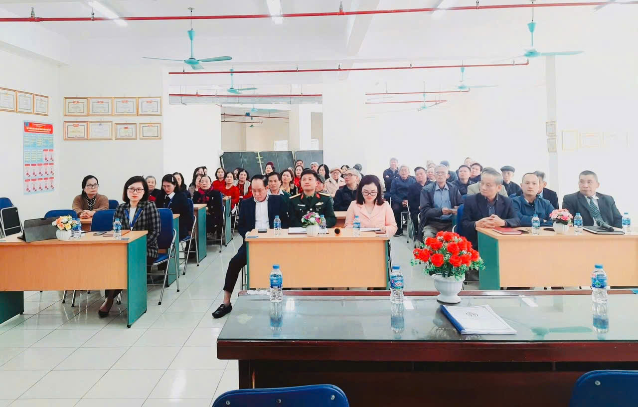 Phường Long Biên hoàn thành 22/22 hội nghị lấy ý kiến cử tri nơi cư trú đối với người ứng cử đại biểu Quốc hội và HĐND các cấp