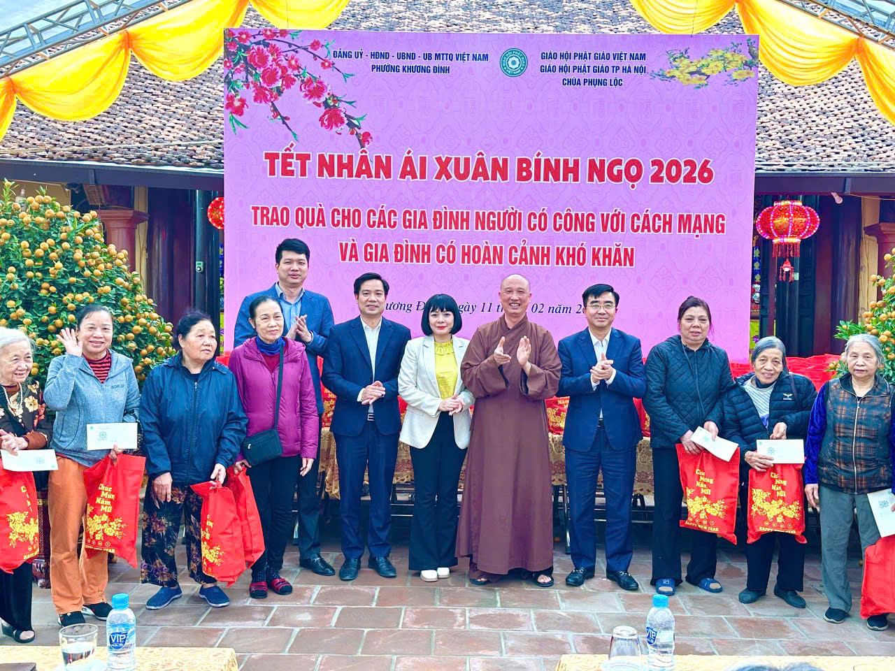 Phường Khương Đình trao 300 suất quà “Tết nhân ái Xuân Bính Ngọ 2026”, lan tỏa nghĩa tình trước thềm năm mới